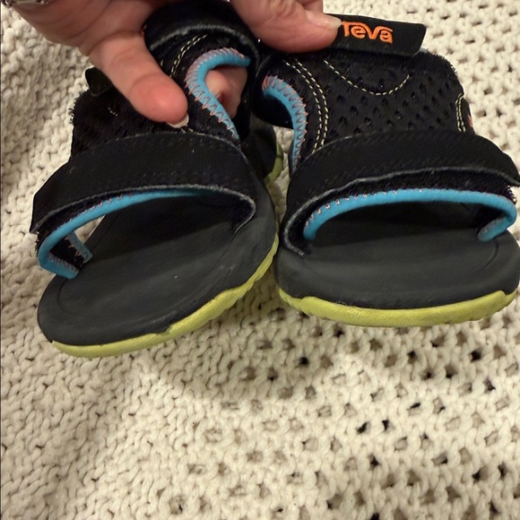 Teva Psyclone XLT Kids Black and Aqua Sandals 9 USA - Picture 5 of 7